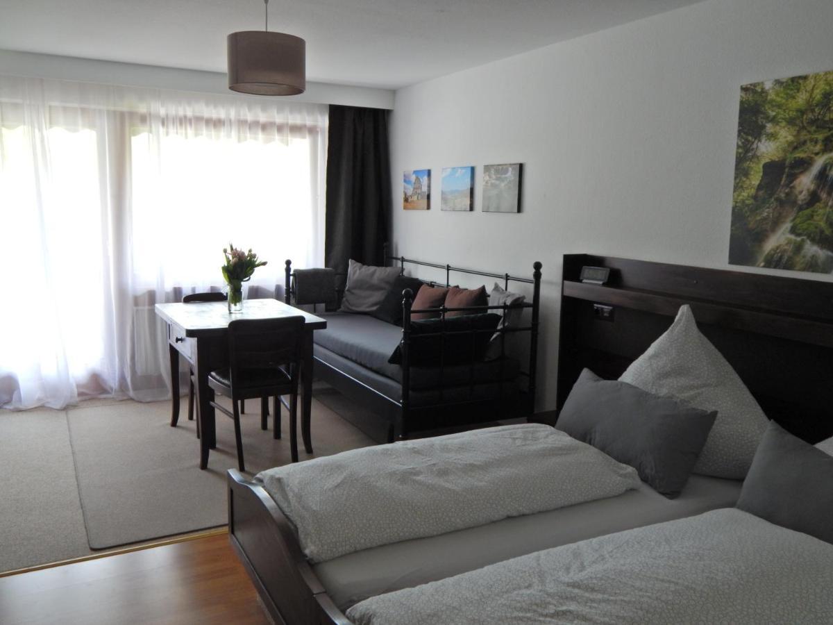 Free Apartment - Burgblick Bad Urach Exteriér fotografie